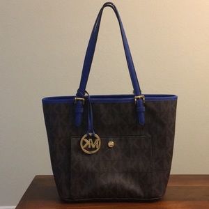 Michael Kors purse